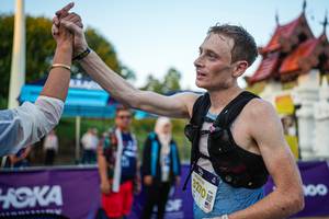 BIB: 3270, 100
                            <button type="button" onclick="openModal(22790581)" class="btn btn-primary btn-sm float-right btn-popup" data-toggle="modal" data-target=".modal-high-quality">
                        <i class="fas fa-shopping-cart"></i> Add to Cart
                    </button>
                                            <button type="button" onclick="isThisMe(22790581, true)" class="btn btn-success btn-sm float-right btn-popup btn-isme hidden" data-toggle="tooltip" data-placement="bottom" title="นี่คือรูปของคุณใช่ไหม คลิกที่นี่เพื่อเอาเข้าอัลบั้ม">
                        <i class="fas fa-plus"></i> Add to album
                    </button>
                    <button type="button" onclick="isThisMe(22790581, false)" class="btn btn-warning btn-sm float-right btn-popup btn-isnotme hidden">
                        <i class="fas fa-ban"></i> Remove from album
                    </button>